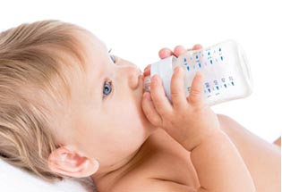 SGD Pharma présente sa gamme de biberons en verre neutre écologique