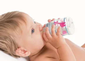 SGD Pharma présente sa gamme de biberons en verre neutre écologique